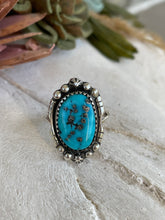 Load image into Gallery viewer, Bead Detail Turquoise