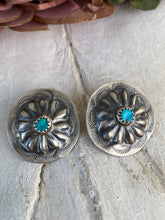Load image into Gallery viewer, Turquoise Conch Earrings