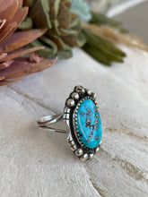 Load image into Gallery viewer, Bead Detail Turquoise